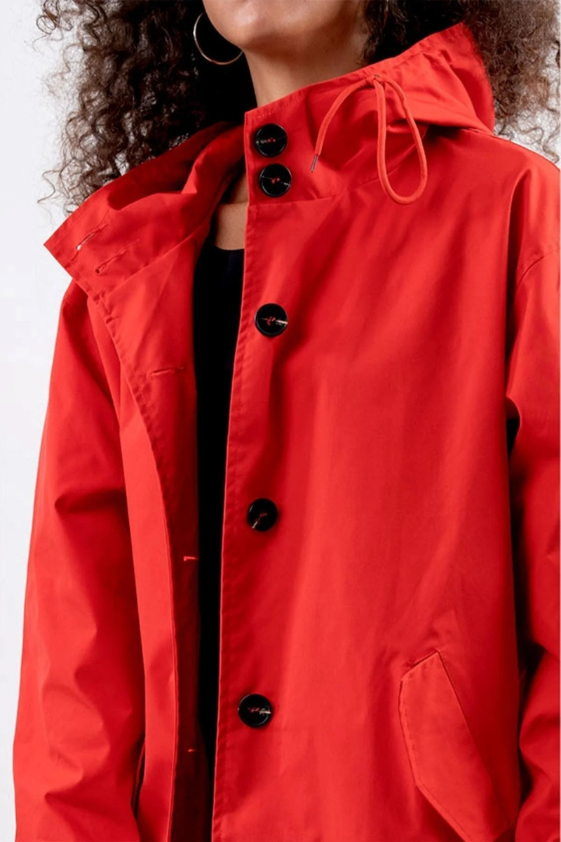 Damen Outdoor-Regenjacke wasserdicht mit Kapuze für zuverlässigen Schutz bei jedem Wetter