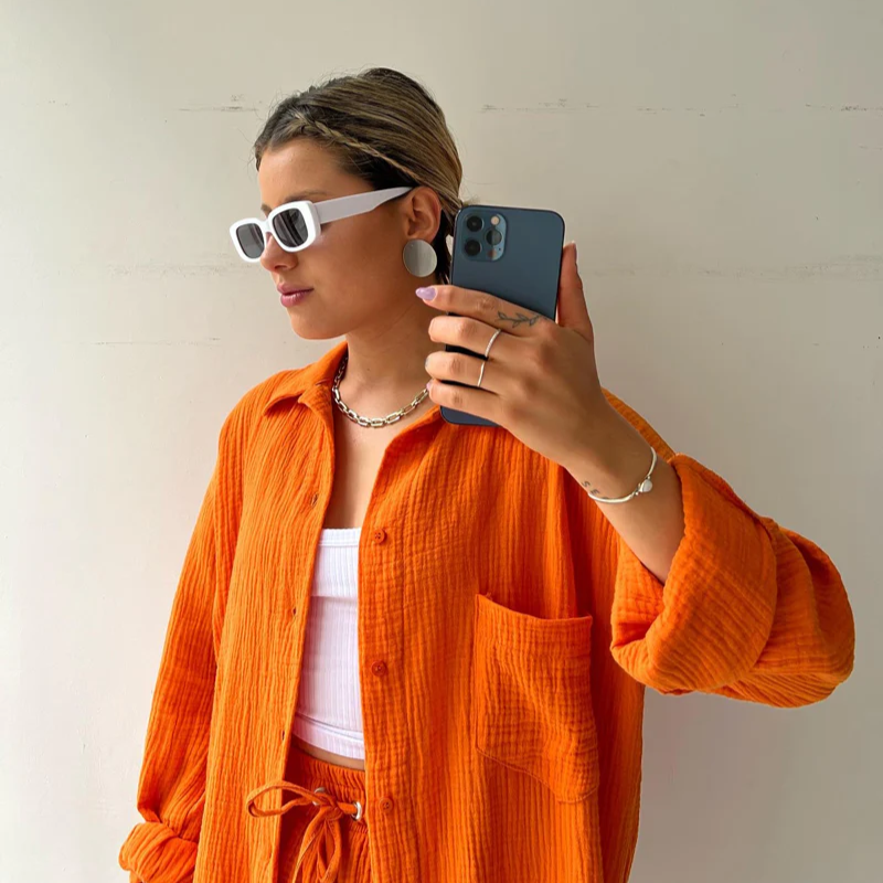 Damen oversized elegantes Lounge-Set in lockerem, stilvollem Design