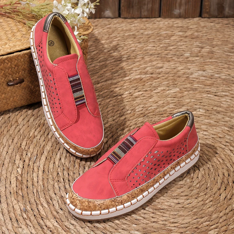 Damen stylische Slip-On-Schuhe für bequeme und moderne Outfits









