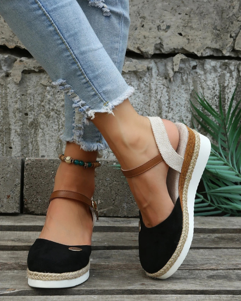 Damen stylische Sommer-Espadrilles für warme Tage und Freizeitoutfits