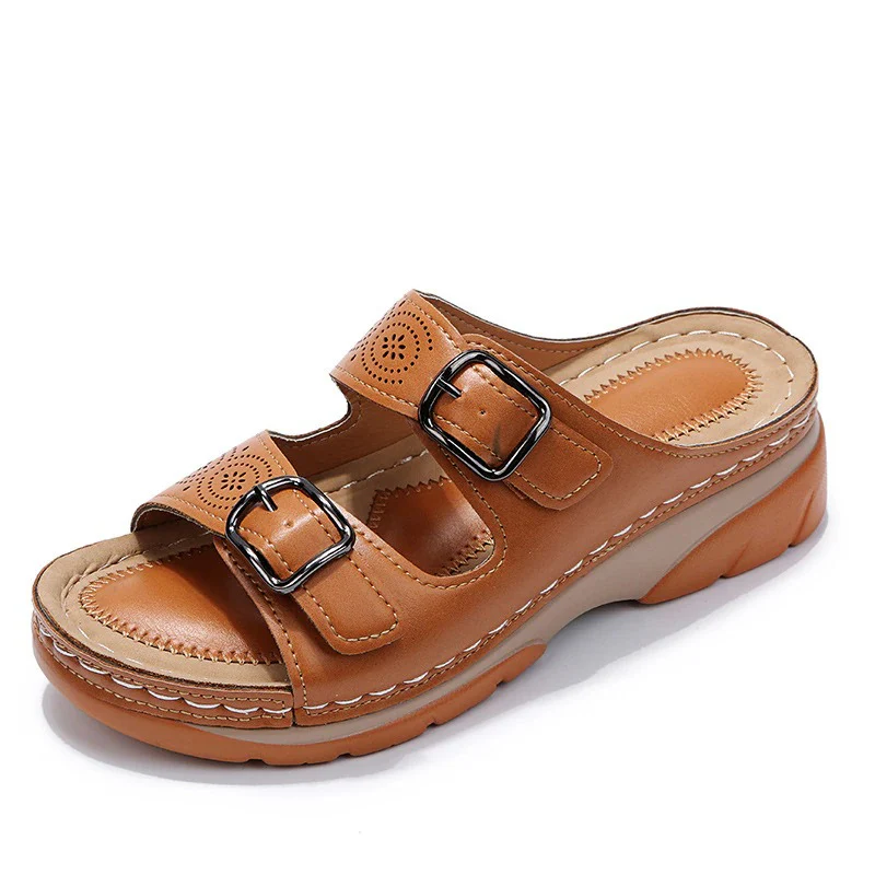  Damen trendige Sommersandalen in modernem Design, perfekt für warme Tage und vielseitige Sommeroutfits.