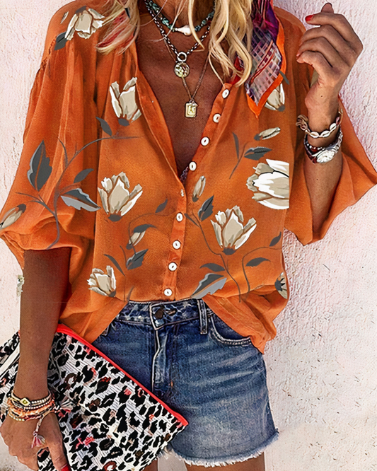Damen Vintage bunte Bluse mit farbenfrohem Muster und lockerer Passform, ideal für sommerliche Outfits.