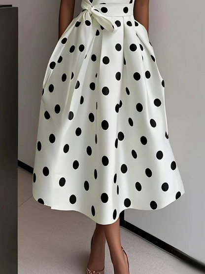 Damen Vintage-Wickelkleid mit Polka-Dots – stilvolles Kleid mit Punktemuster für vielseitige Anlässe
