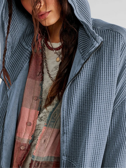 Damen leichte Waffel-Kapuzenjacke in modernem Design, ideal für Alltag und Freizeit.
