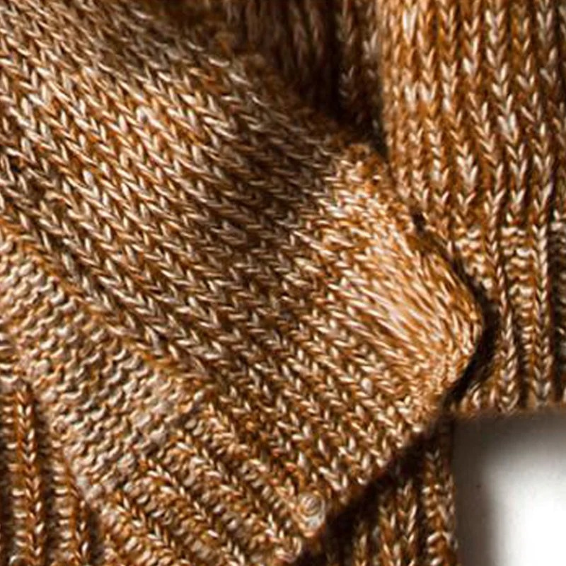 Elegante Herren-Strickjacke mit Kapuze im zeitlosen Design für Alltag und Freizeit