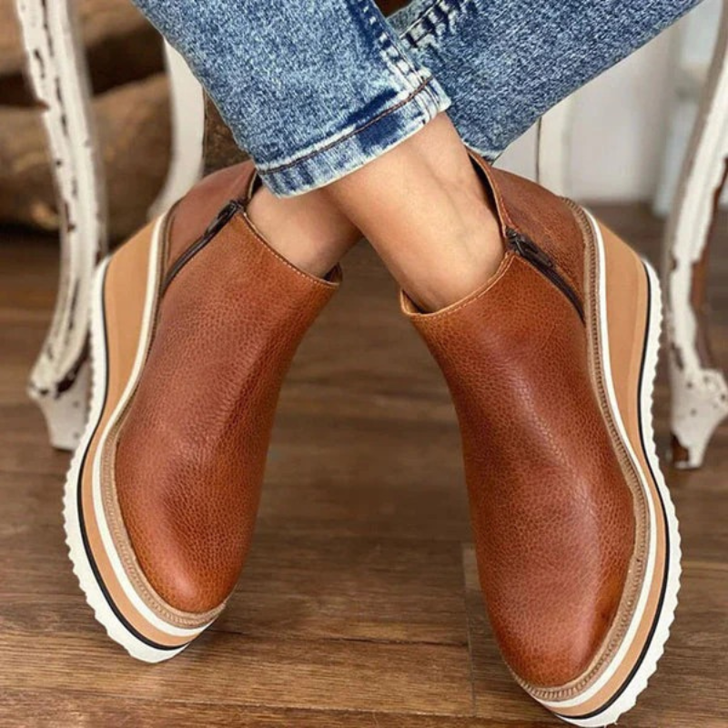 Elegante niedrige Damenstiefeletten mit klassischem Design und praktischem Einstieg