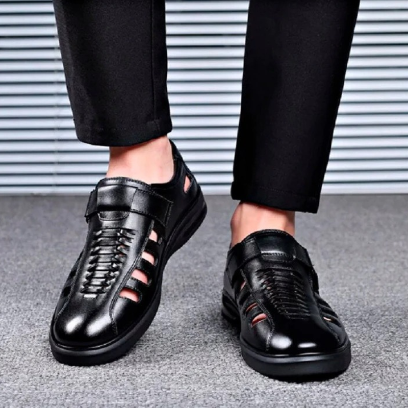 Elegante stützende Sandalen für Herren mit offenem Design für warme Tage