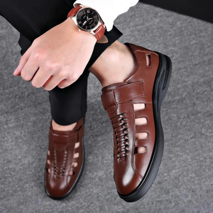 Elegante stützende Sandalen für Herren mit offenem Design für warme Tage