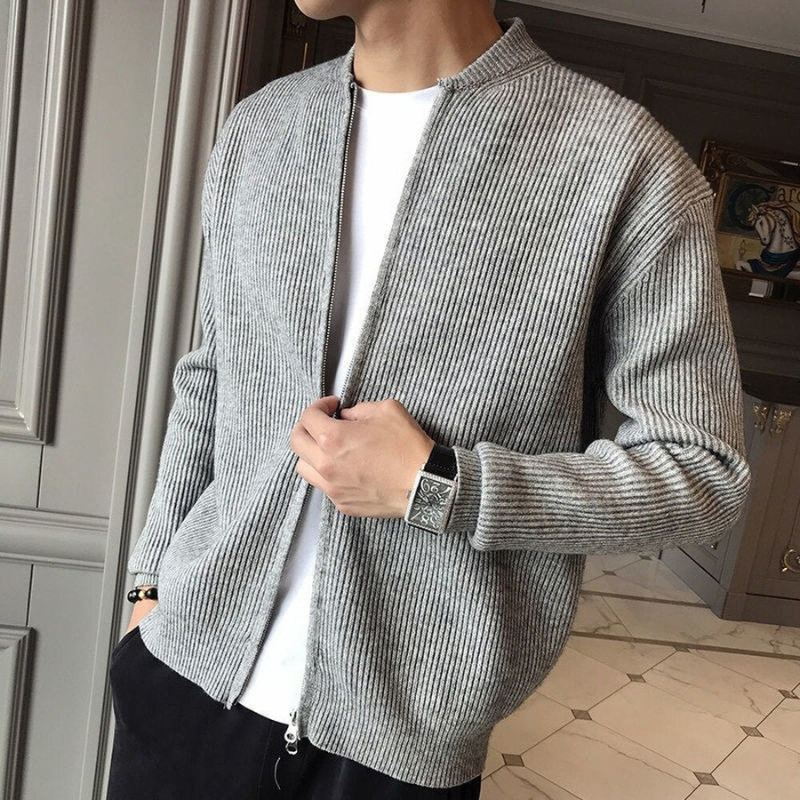 Elegante weiche Herren-Strickjacke mit zeitlosem Design und bequemer Passform für Alltag und Freizeit