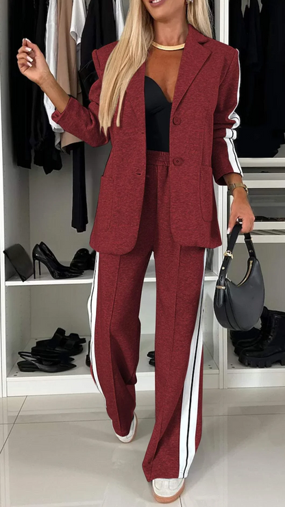 Eleganter Büroanzug für Damen in modernem und stilvollem Design