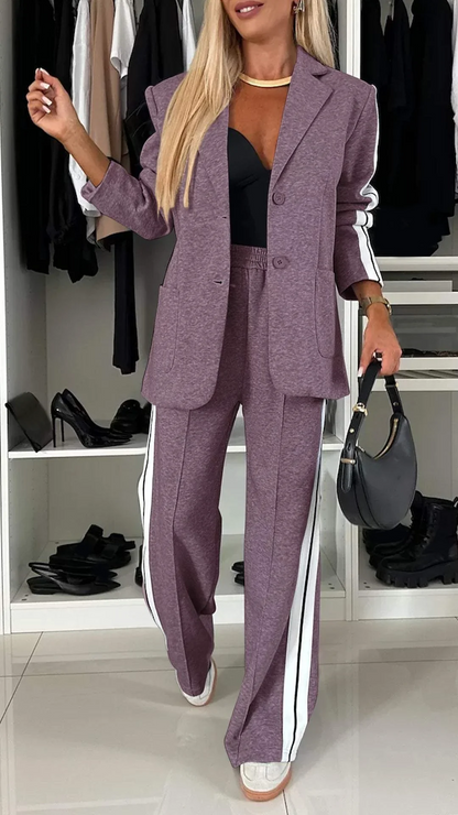 Eleganter Büroanzug für Damen in modernem und stilvollem Design