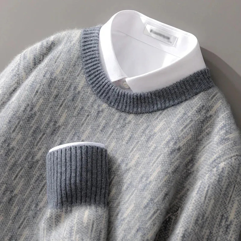 Eleganter Herbstpullover für Herren in stilvollem Design.