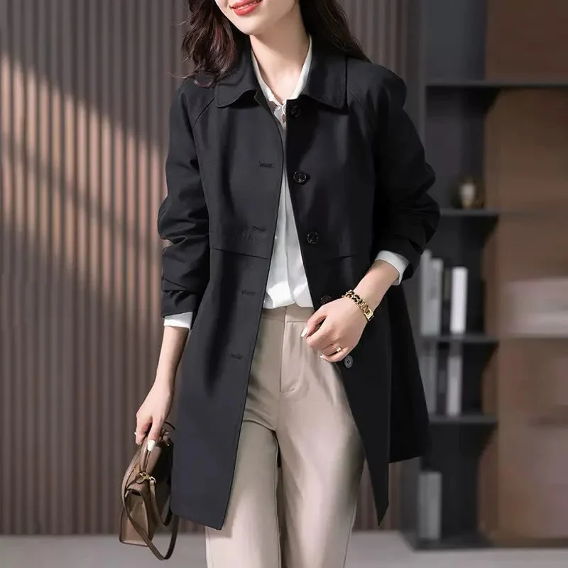Eleganter Vintage-Trenchcoat für Damen im zeitlosen Retro-Stil