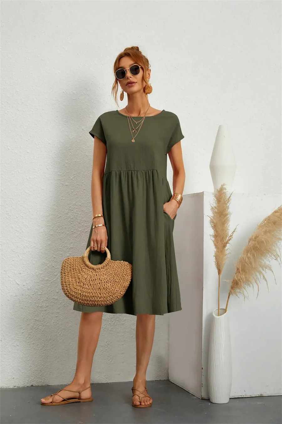 Elegantes Damen Sommerkleid mit Tasche für feminine und vielseitige Sommer-Looks