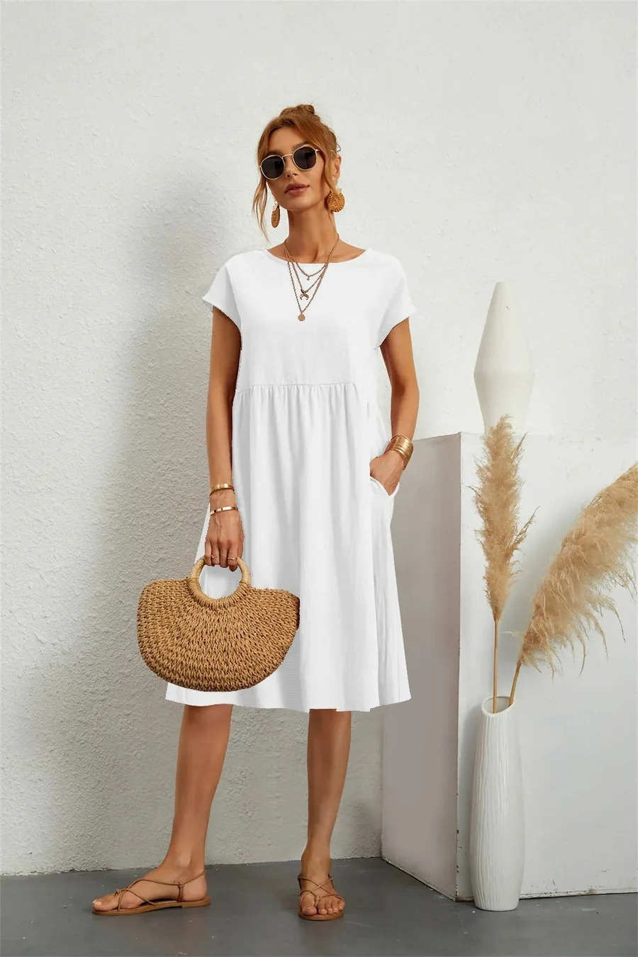 Elegantes Damen Sommerkleid mit Tasche für feminine und vielseitige Sommer-Looks