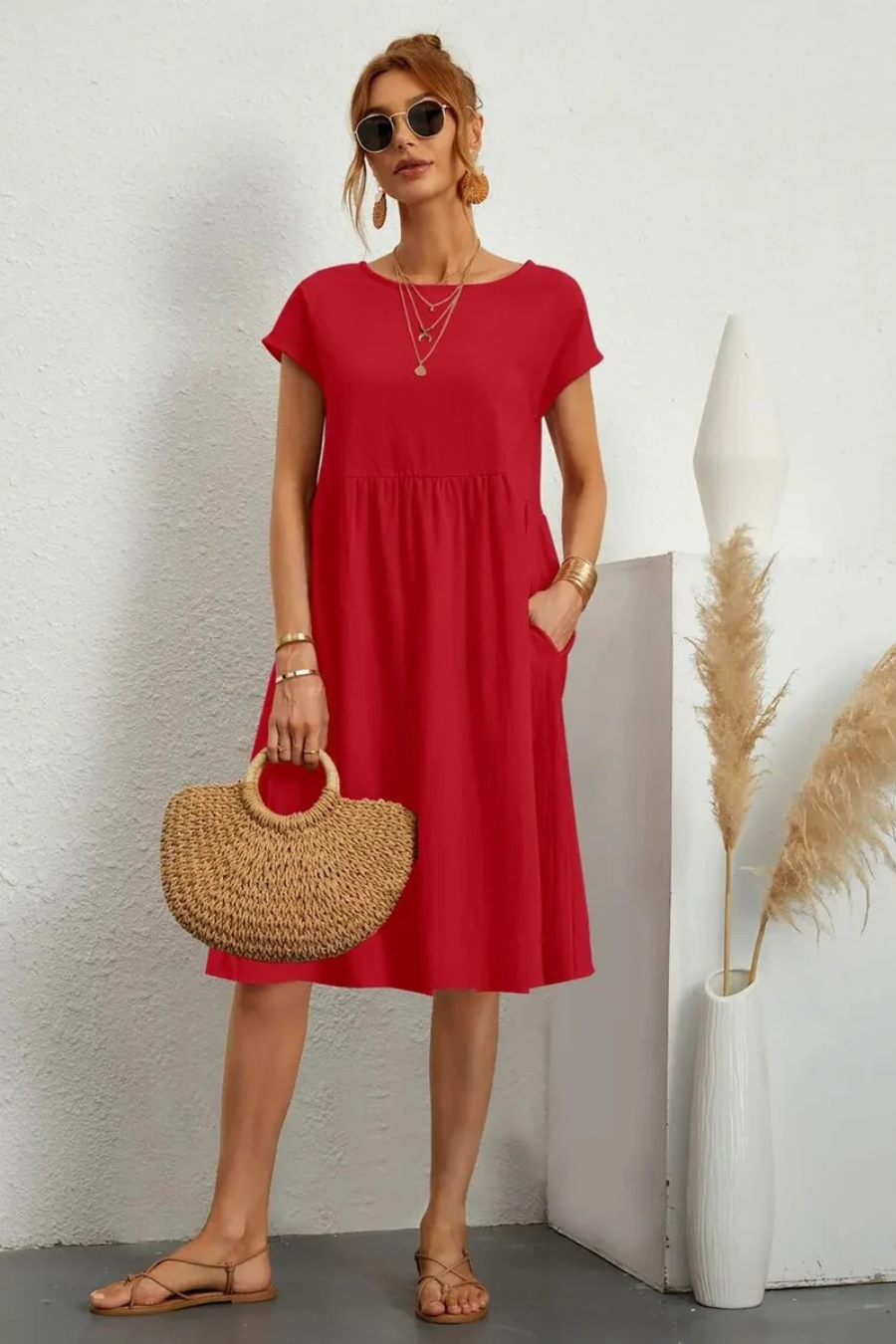 Elegantes Damen Sommerkleid mit Tasche für feminine und vielseitige Sommer-Looks