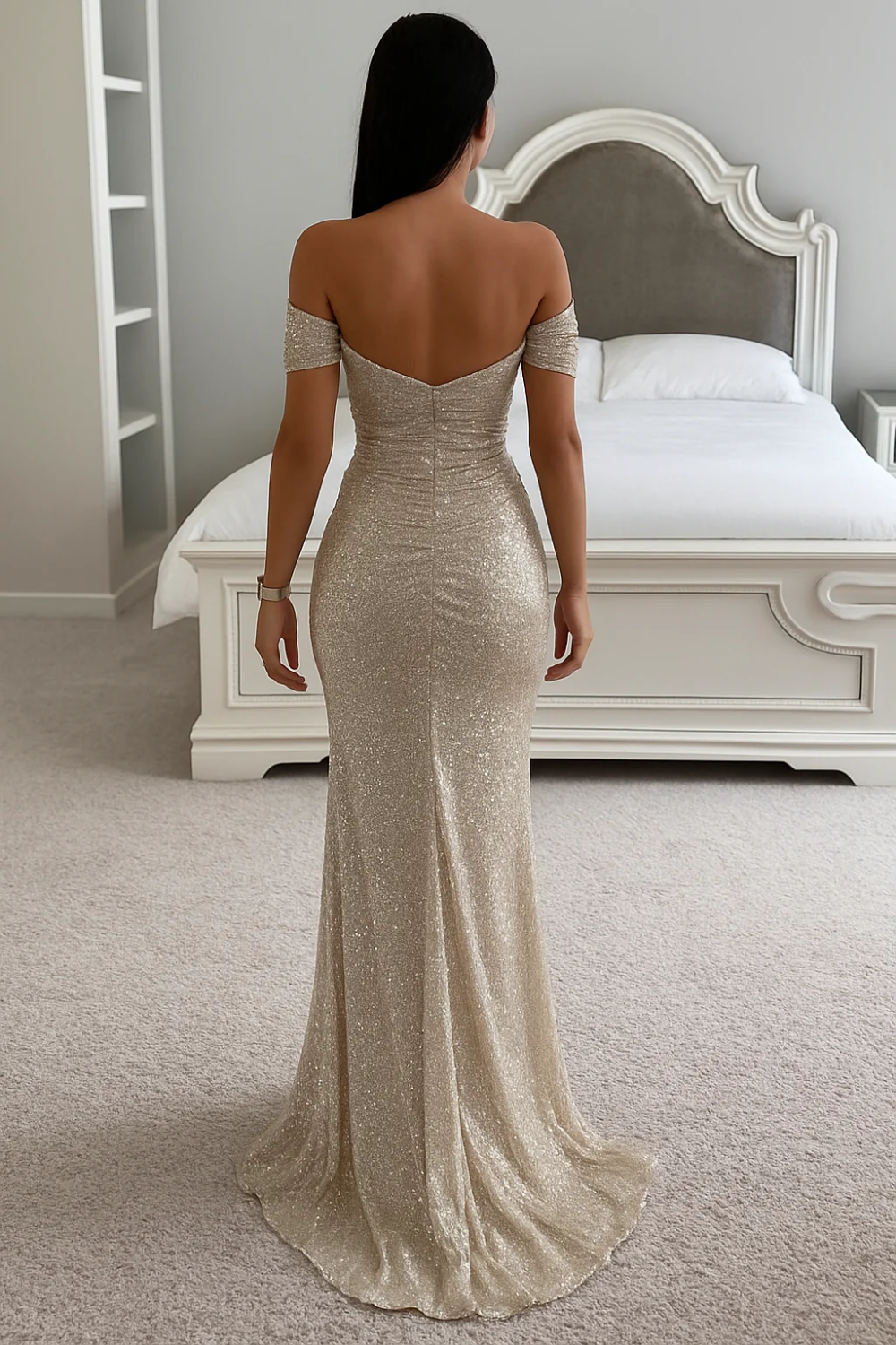 Elegantes Glitzer-Abendkleid für Damen mit funkelndem Design, ideal für festliche Anlässe und glamouröse Auftritte.