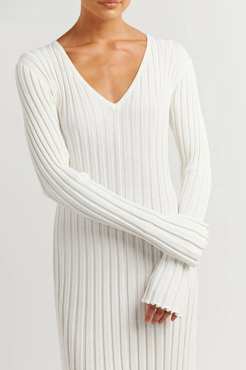 Elegantes Langarm-Herbstkleid für Damen in modernem und stilvollem Design