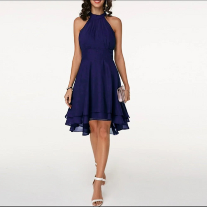 Fließendes Neckholderkleid für Damen in elegantem, sommerlichen Design