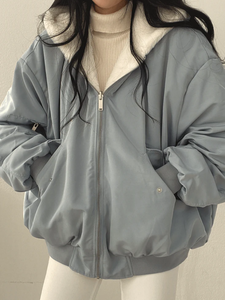 Warme gemütliche Damenjacke für kühle Tage