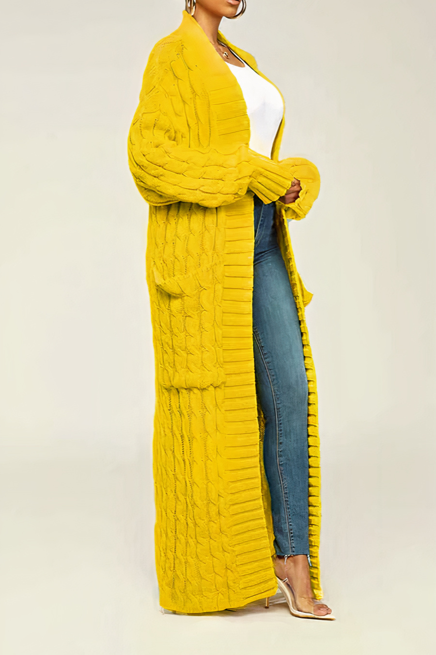 Gemütliche lange Strickjacke für Damen in elegantem Design