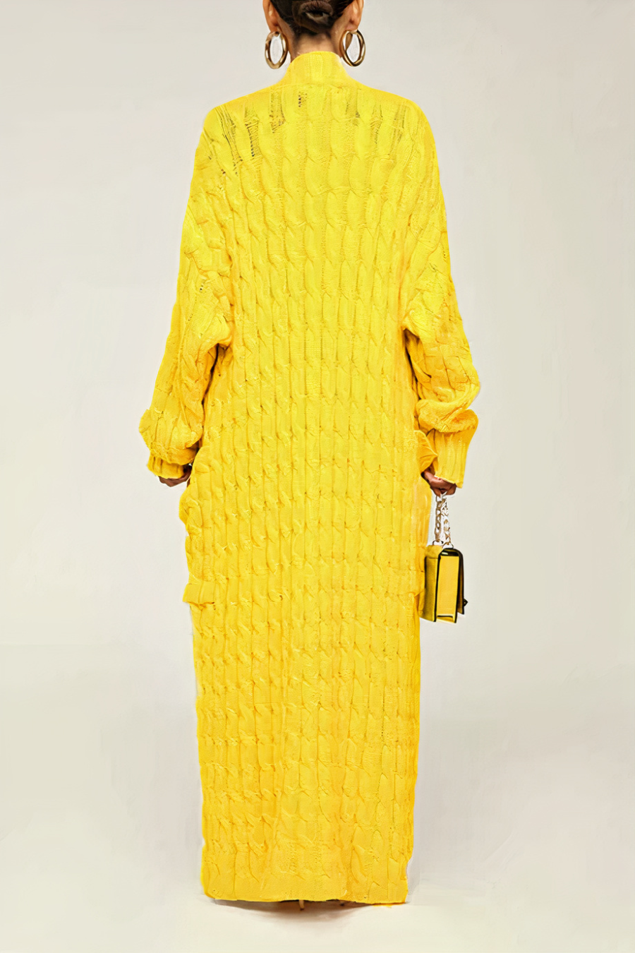 Gemütliche lange Strickjacke für Damen in elegantem Design