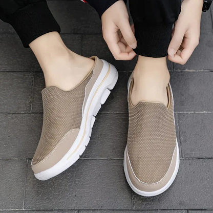  Bequeme Herren-Sportsandalen in sportlichem Design mit verstellbaren Riemen und rutschfester Sohle