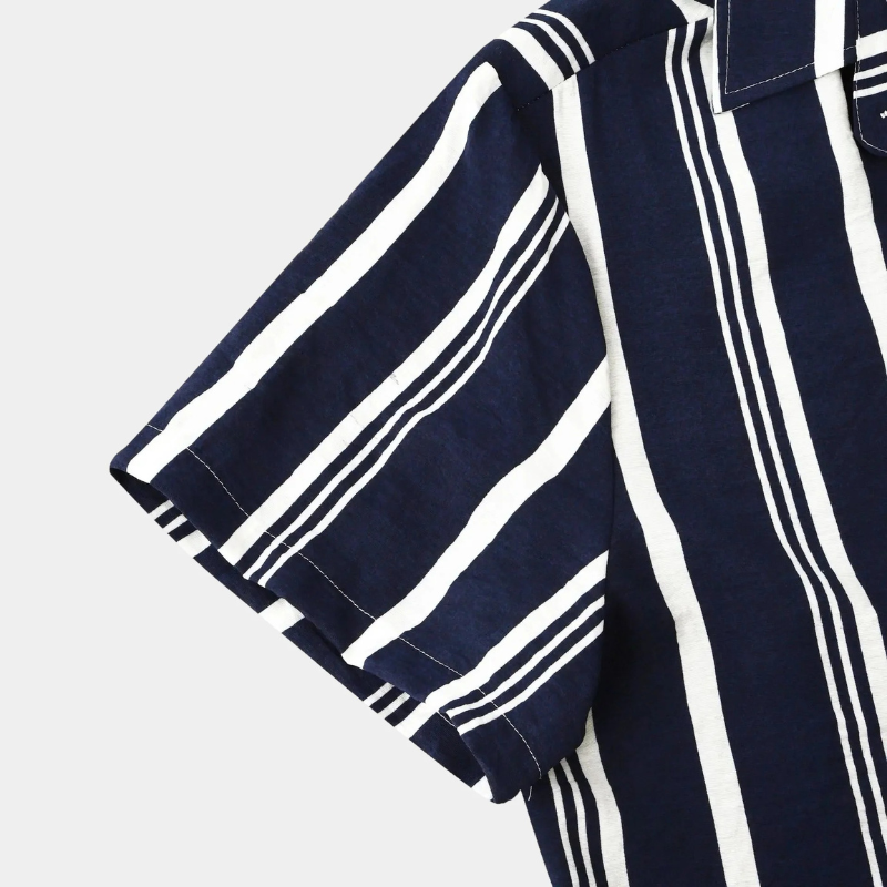 Herren bequemes gestreiftes Hemd mit lässiger Passform für moderne Outfits“

