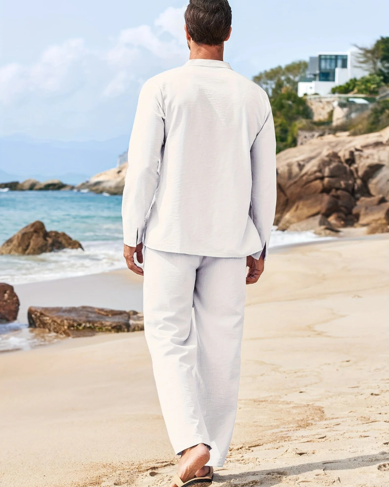 Herren bequemes Sommer-Set mit Oberteil und Hose für warme Tage