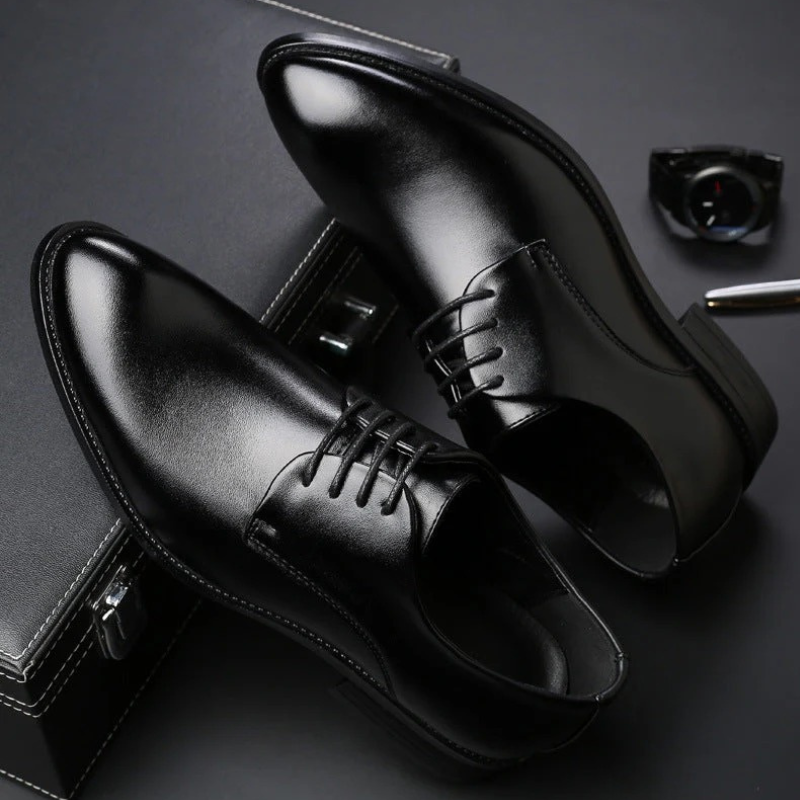 Herren elegante Büroschuhe in klassischem Design für stilvolle Business-Looks