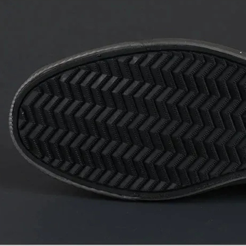 Herren elegante Sneaker in modernem, stilvollem Design für Alltag und Freizeit