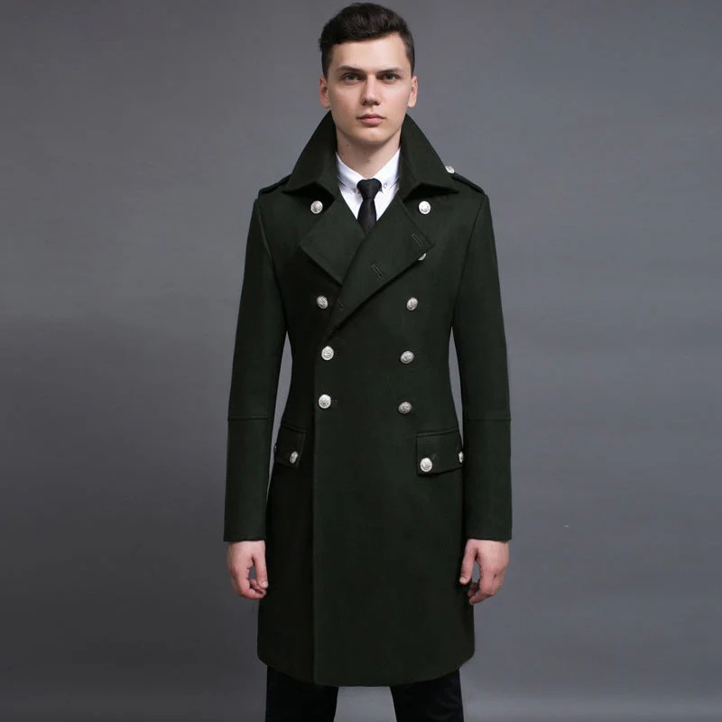 Herren eleganter zweireihiger Militärmantel mit klassischem Schnitt und markantem Stil für elegante Auftritte