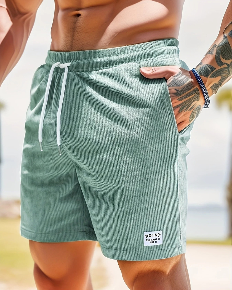Herren gerippte Sommershorts mit klassischem Streifendesign für warme Tage