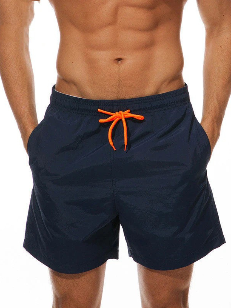 Herren klassische Badeshorts in modernem Schnitt für Strand und Pool