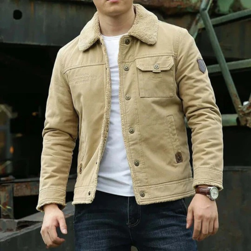 Herren klassische warme Jacke in zeitlosem Design, ideal für kalte Tage.