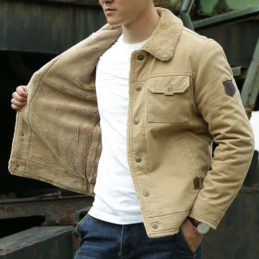 Herren klassische warme Jacke in zeitlosem Design, ideal für kalte Tage.