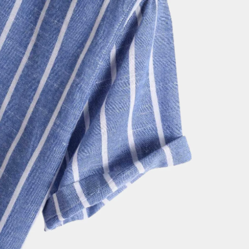 „Herren kurzärmliges gestreiftes Hemd mit modernem Streifenmuster für sommerliche Looks“

