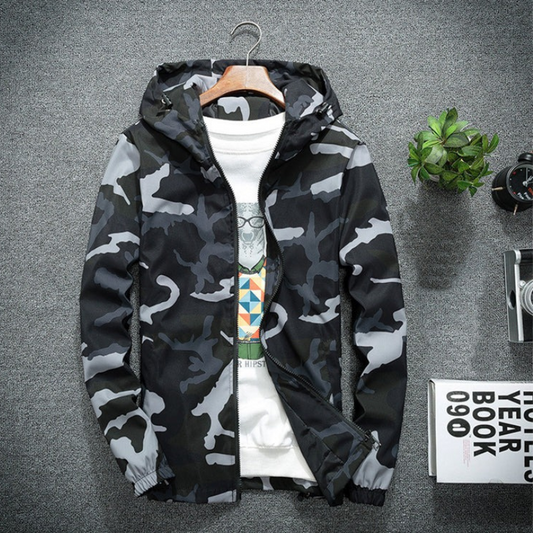 Herren Übergangsjacke mit Camouflage-Muster, locker geschnitten und modern gestaltet