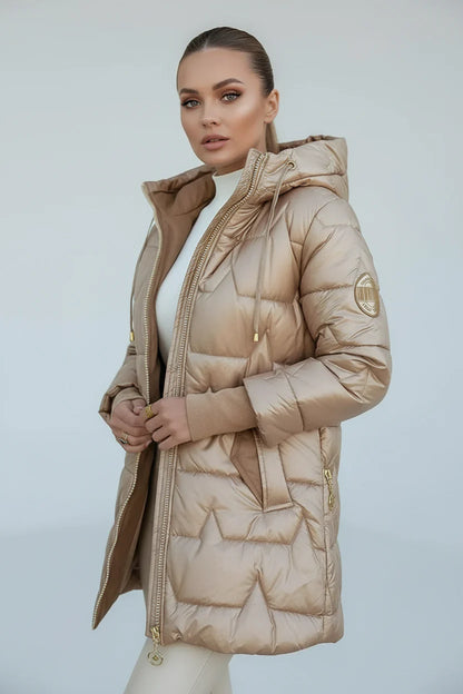 Lange Steppjacke mit großzügiger Kapuze für Damen | Elinora