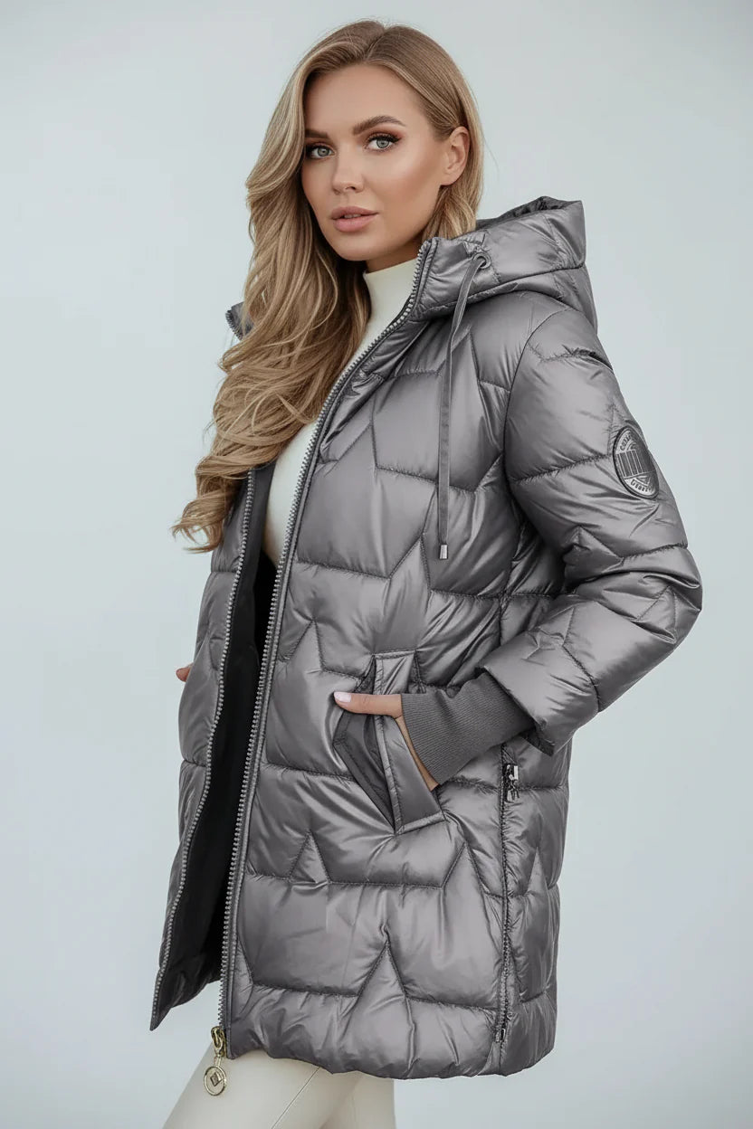 Lange Steppjacke mit großzügiger Kapuze für Damen | Elinora