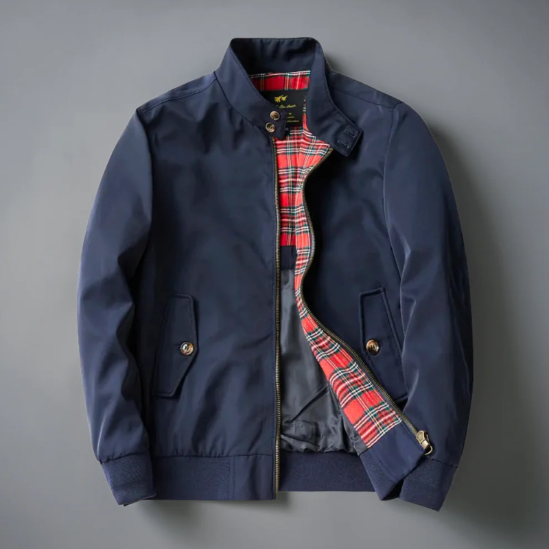Klassische Bomberjacke für Herren mit modernem Schnitt und praktischem Design für Alltag und Freizeit.