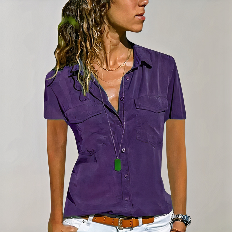Klassische Button-Down-Bluse für Damen mit Knopfleiste und klarem Schnitt