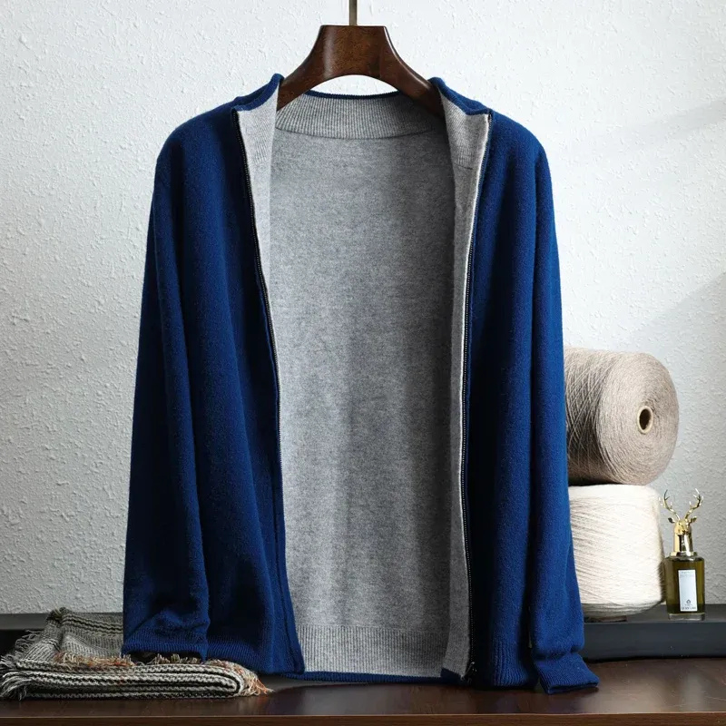 Klassische Herrenjacke mit Reißverschluss in modernem Schnitt