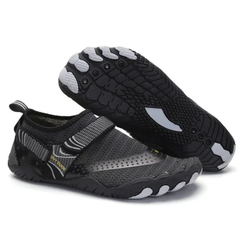 Klassische Sommer-Wasserschuhe für Herren mit rutschfester Sohle und flexiblem Schnitt für Strand und Outdoor-Aktivitäten