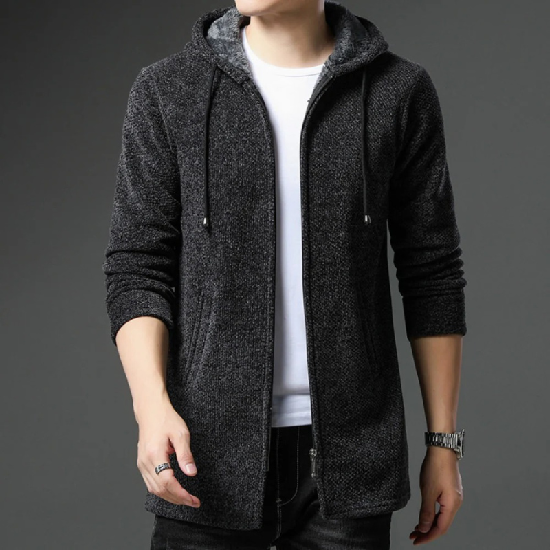 Klassischer langer Kapuzenpulli für Herren in modernem Schnitt