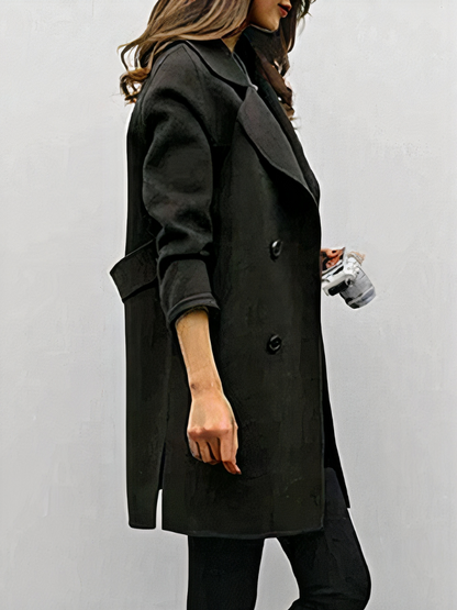 Klassischer warmer Mantel für Damen, stilvoll und vielseitig für Alltag und besondere Anlässe.