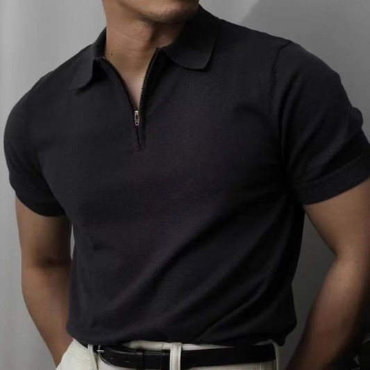 Klassisches Herren-Poloshirt mit modernem Reißverschluss-Detail, perfekt für elegante und legere Outfits