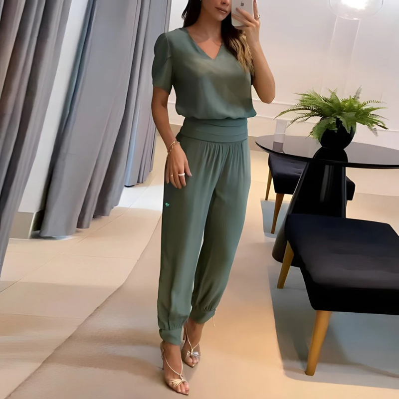 Lässige Bluse und Hose für Damen für entspannte und moderne Alltags-Looks