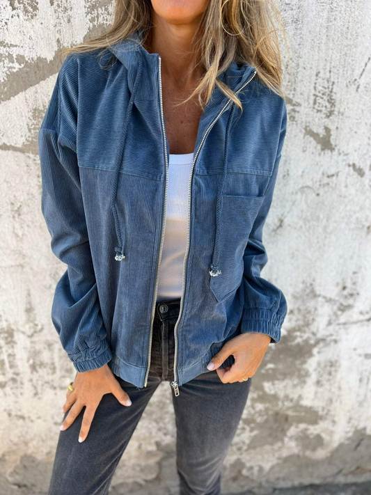 Lässige Damen-Kapuzenjacke im modernen Design für Alltag und Freizeit