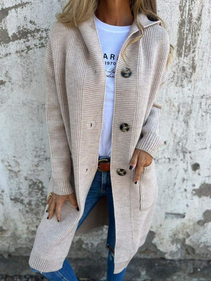 Lässiger langer Strickjacke für Damen im modernen Design